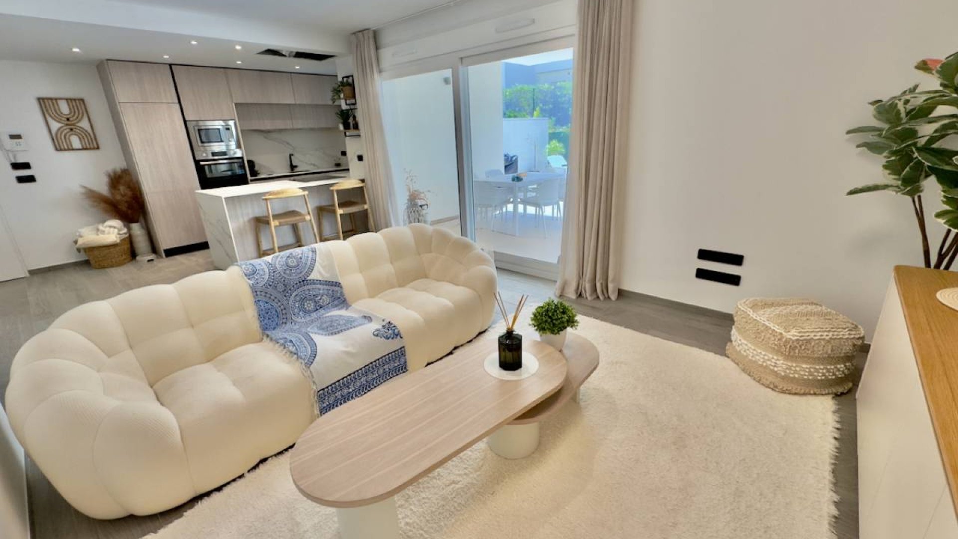 Reventa - Apartamentos -
La Finca Golf - La finca Golf