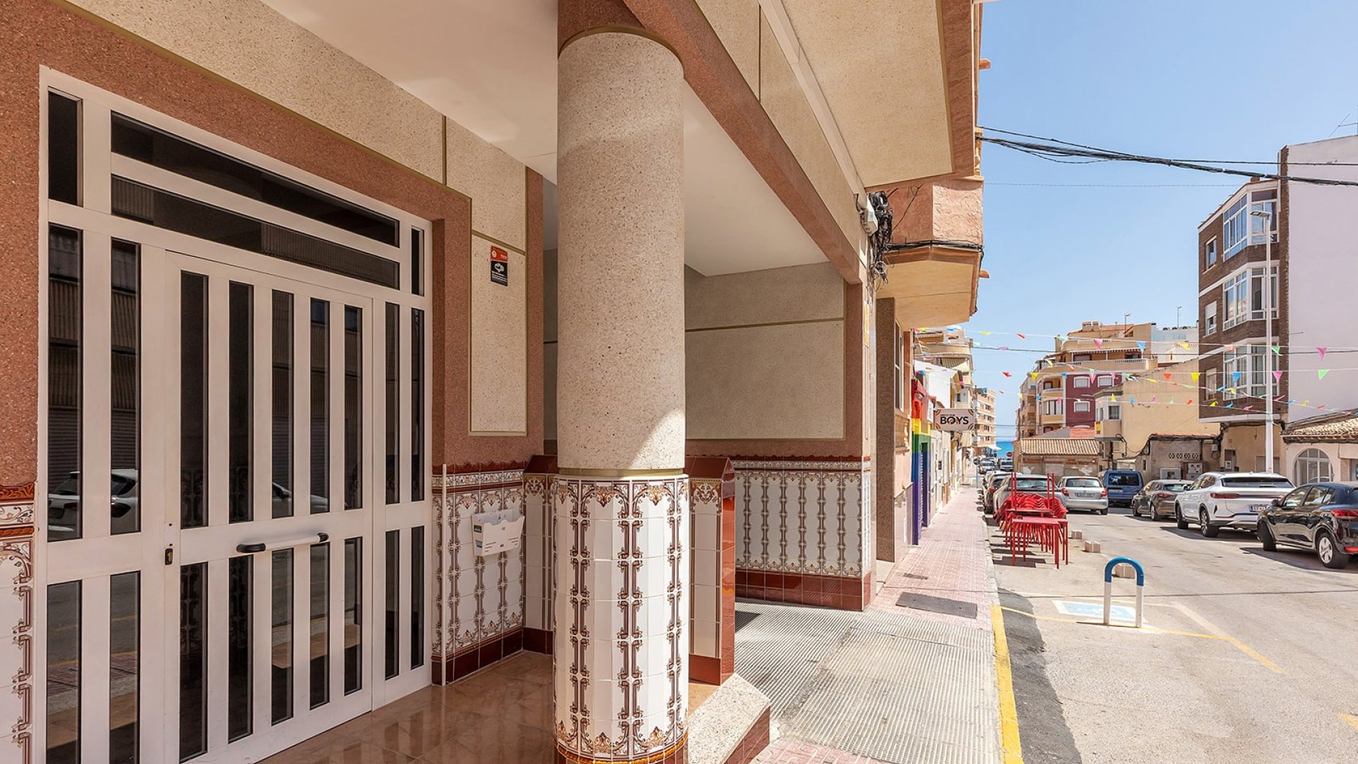 Reventa - Apartamentos -
La Mata - Playa