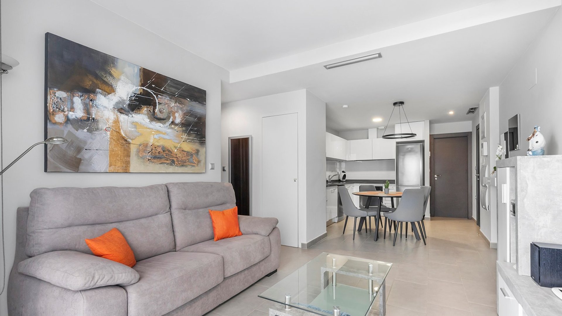 Reventa - Apartamentos -
La Mata - Playa