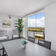 Reventa - Apartamentos -
La Mata - Playa