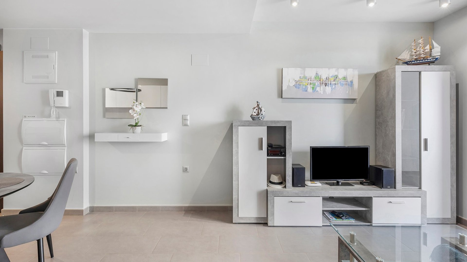 Reventa - Apartamentos -
La Mata - Playa