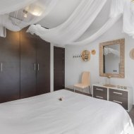 Reventa - Apartamentos -
La Mata - Playa