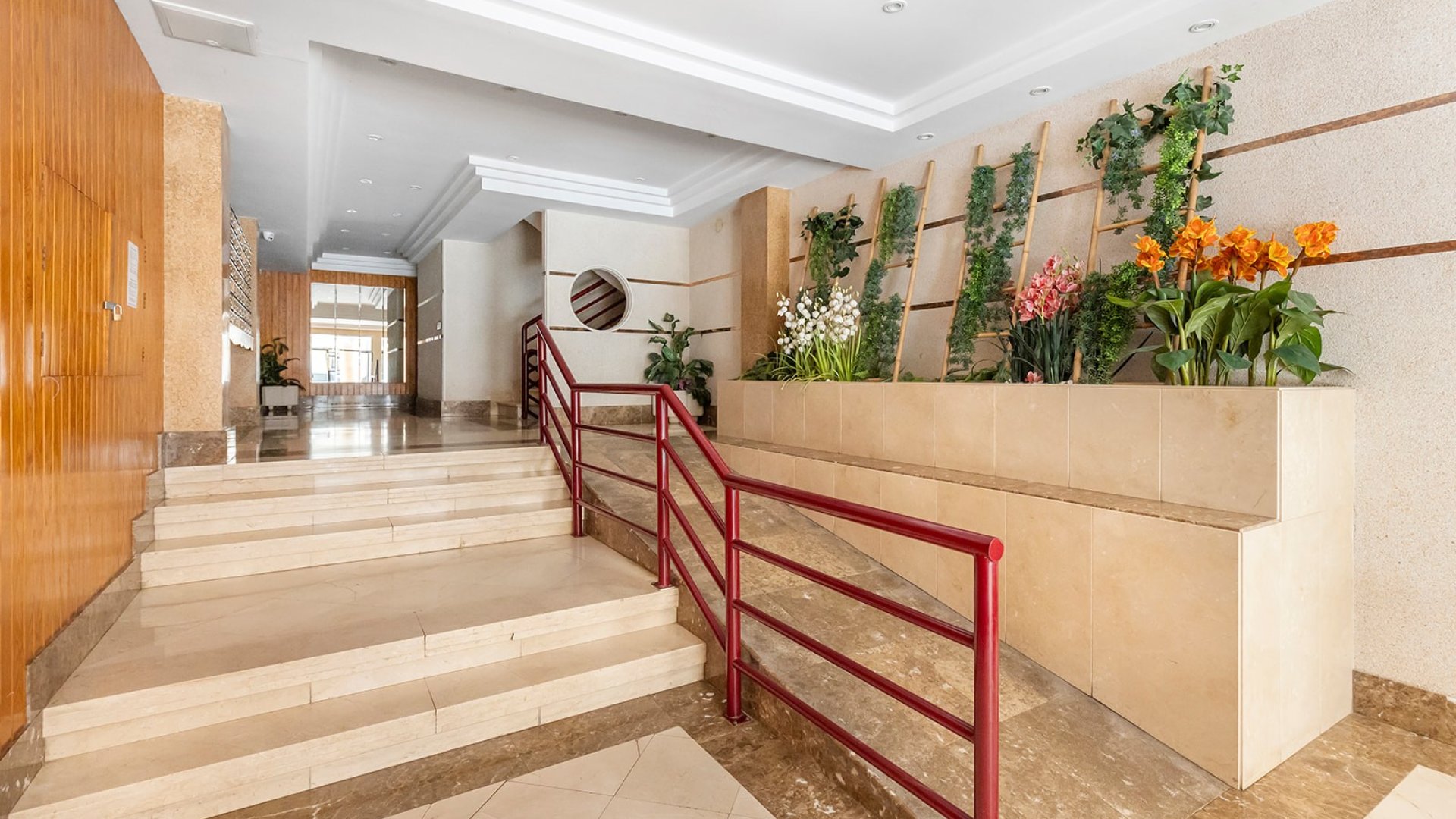 Reventa - Apartamentos -
La Mata - Playa