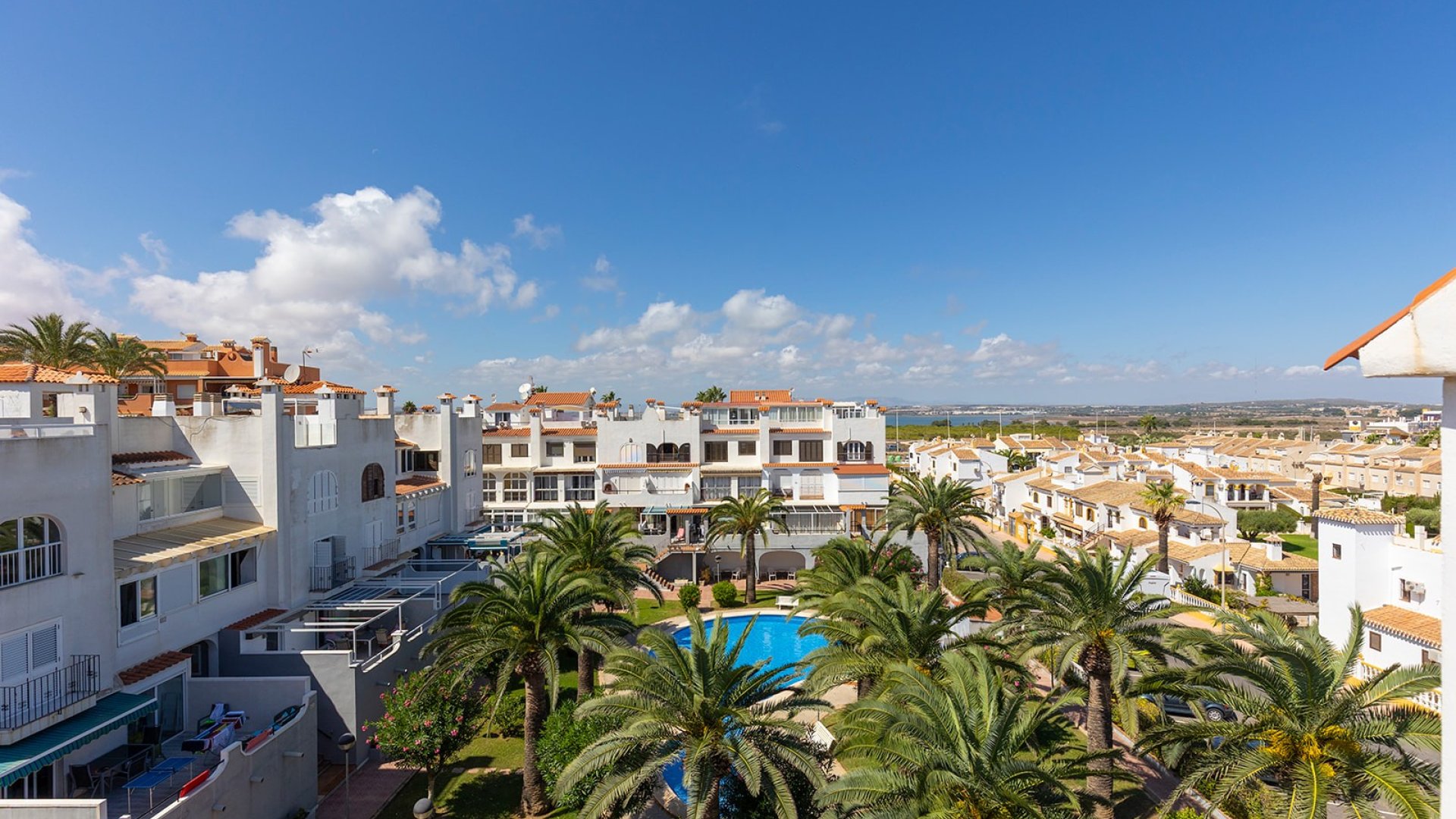 Reventa - Apartamentos -
La Mata