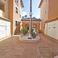 Reventa - Apartamentos -
Los Alcazares - Pueblo Patrica