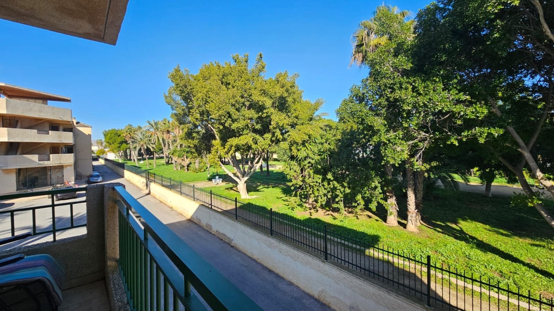 Reventa - Apartamentos -
Los Alcazares