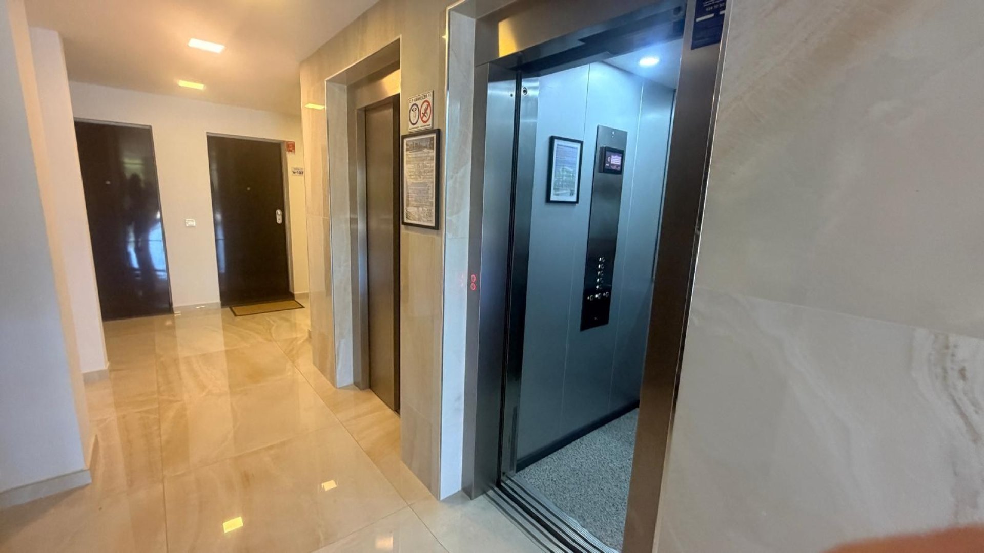 Reventa - Apartamentos -
Los Altos - Torrevieja