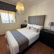 Reventa - Apartamentos -
Los Montesinos - La Herrada