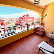 Reventa - Apartamentos -
Los Montesinos - La Herrada