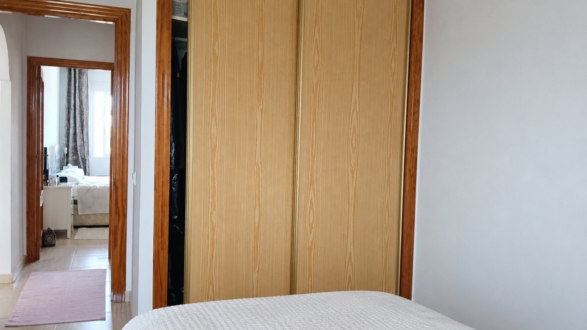 Reventa - Apartamentos -
Los Montesinos - Urbanizacion montesol