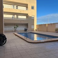 Reventa - Apartamentos -
Los Montesinos