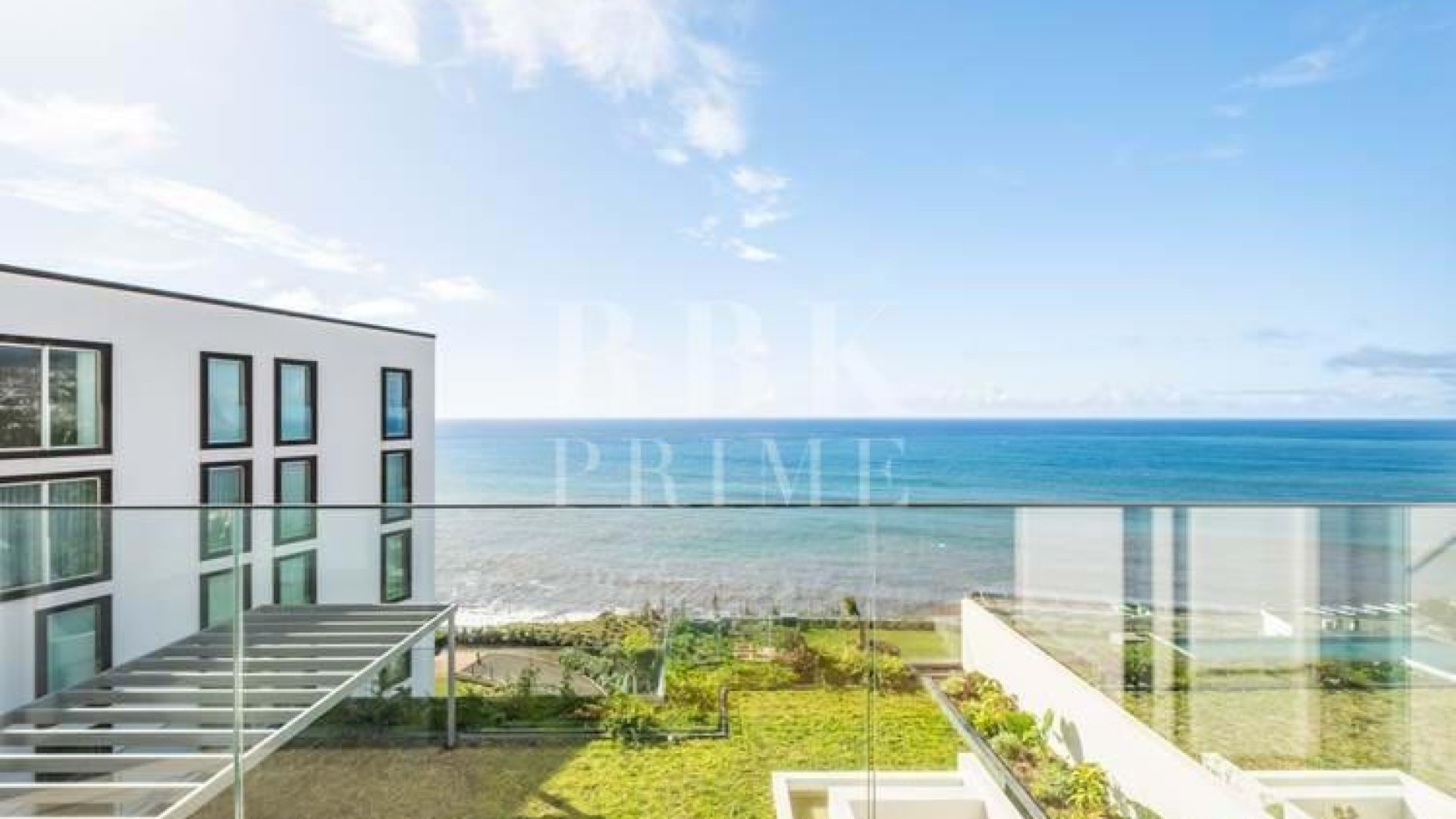 Reventa - Apartamentos -
Madeira