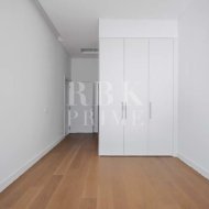 Reventa - Apartamentos -
Madeira