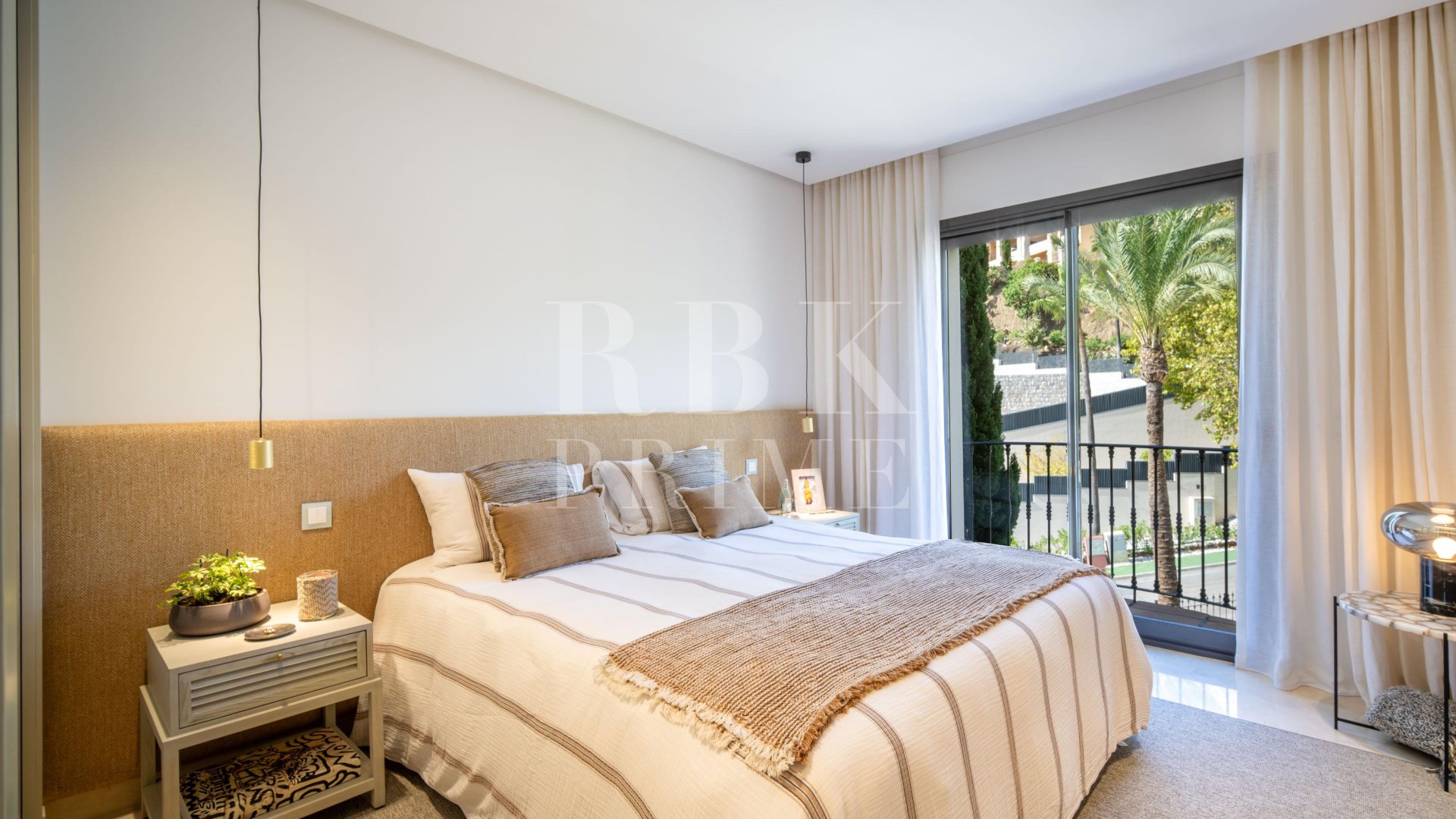 Reventa - Apartamentos -
Malaga - Benahavís