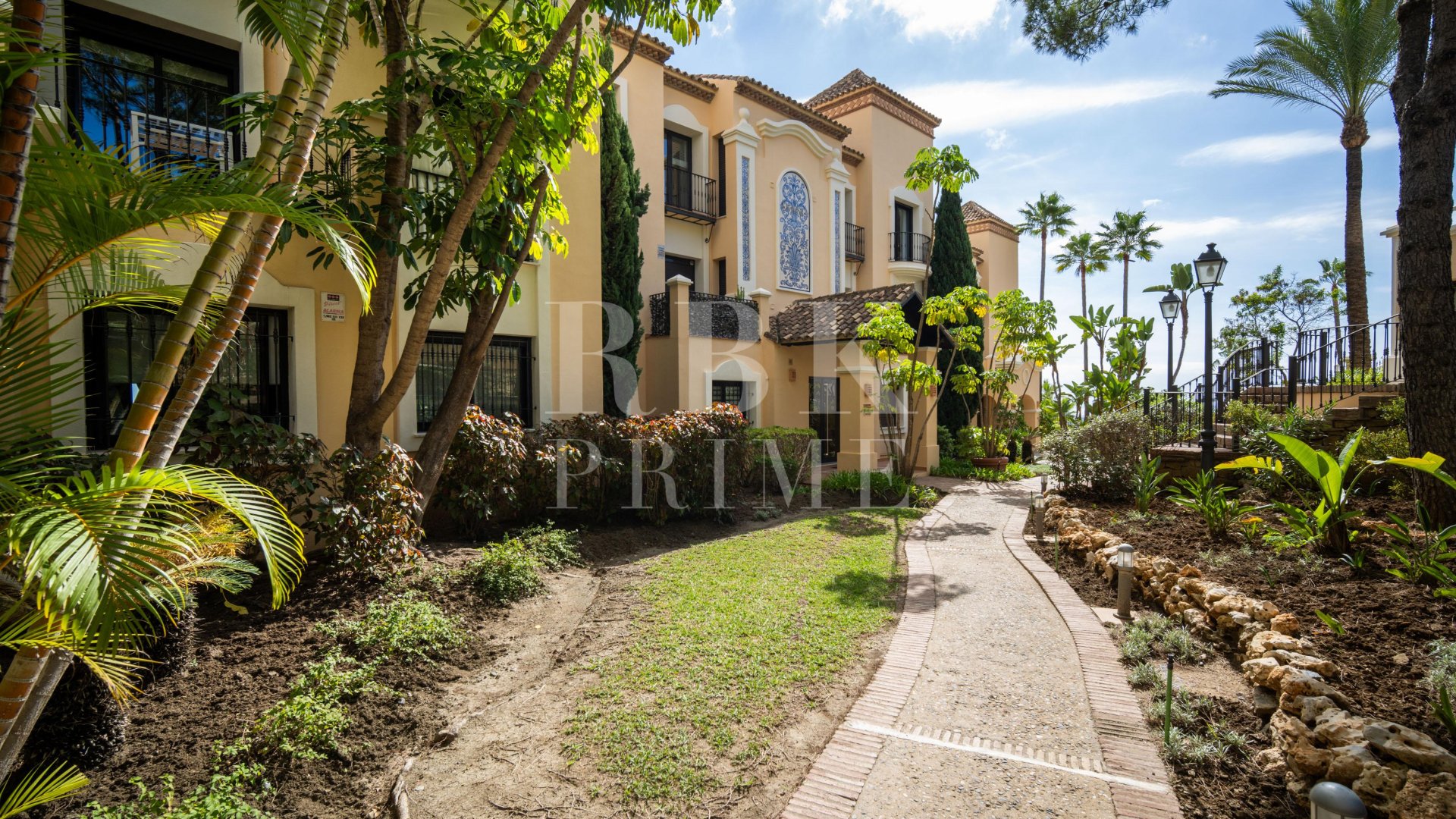 Reventa - Apartamentos -
Malaga - Benahavís
