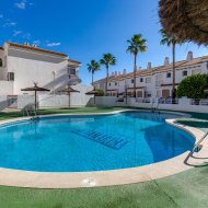 Reventa - Apartamentos -
Orihuela Costa - Aguamarinas