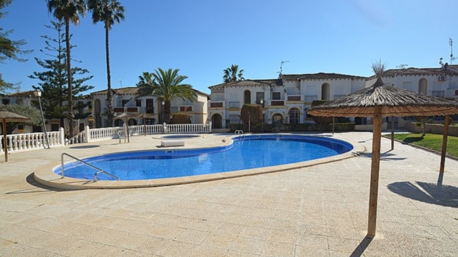 Reventa - Apartamentos -
Orihuela Costa - Blue Lagoon