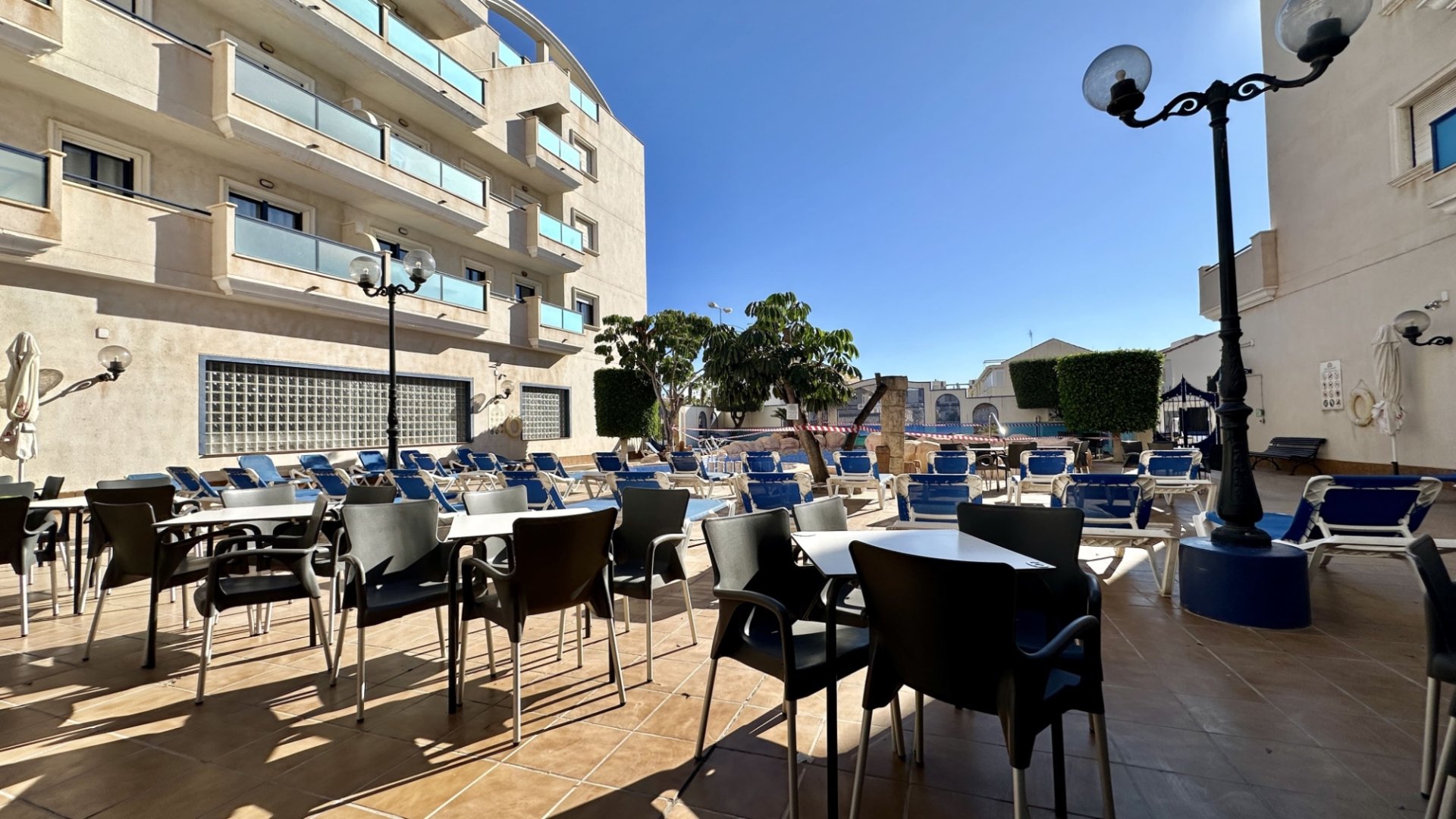 Reventa - Apartamentos -
Orihuela Costa - Cabo Roig