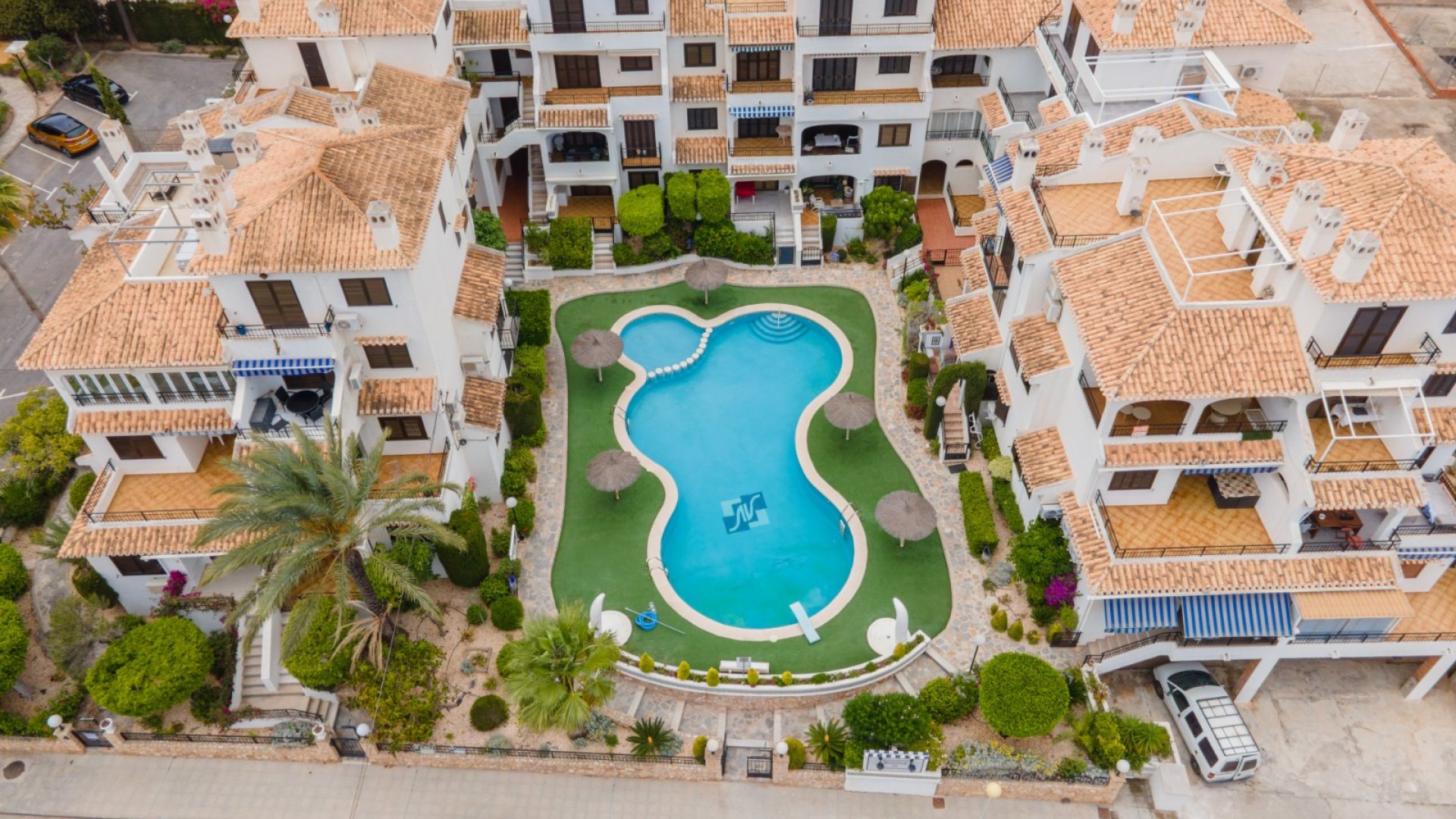 Reventa - Apartamentos -
Orihuela Costa - Cabo Roig