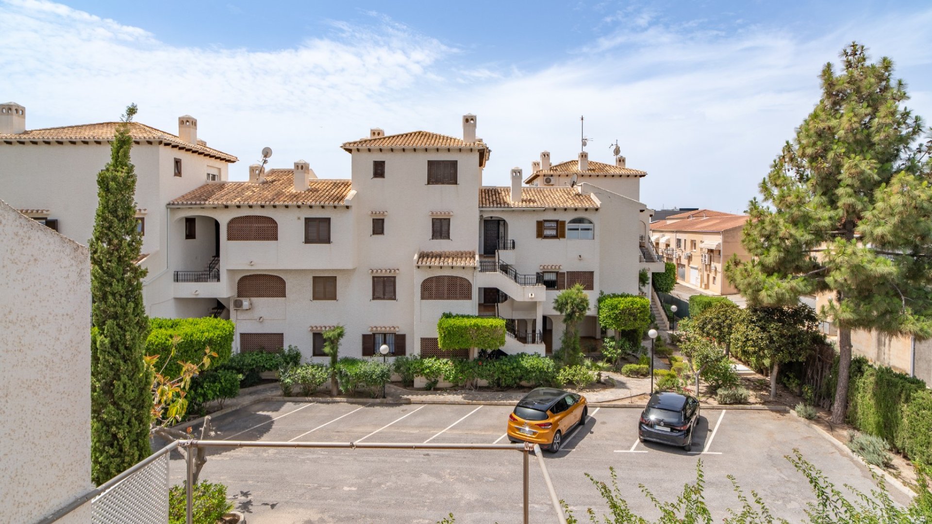 Reventa - Apartamentos -
Orihuela Costa - Cabo Roig