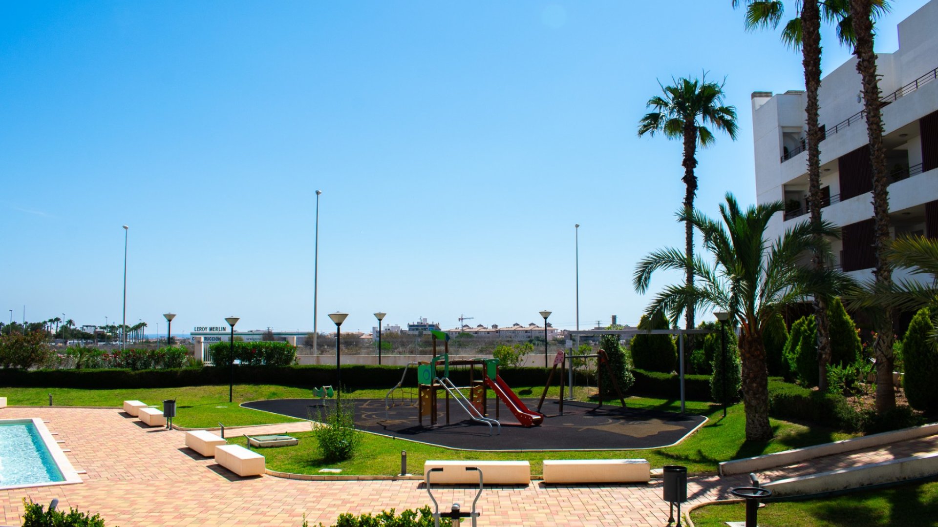 Reventa - Apartamentos -
Orihuela Costa - Cabo Roig