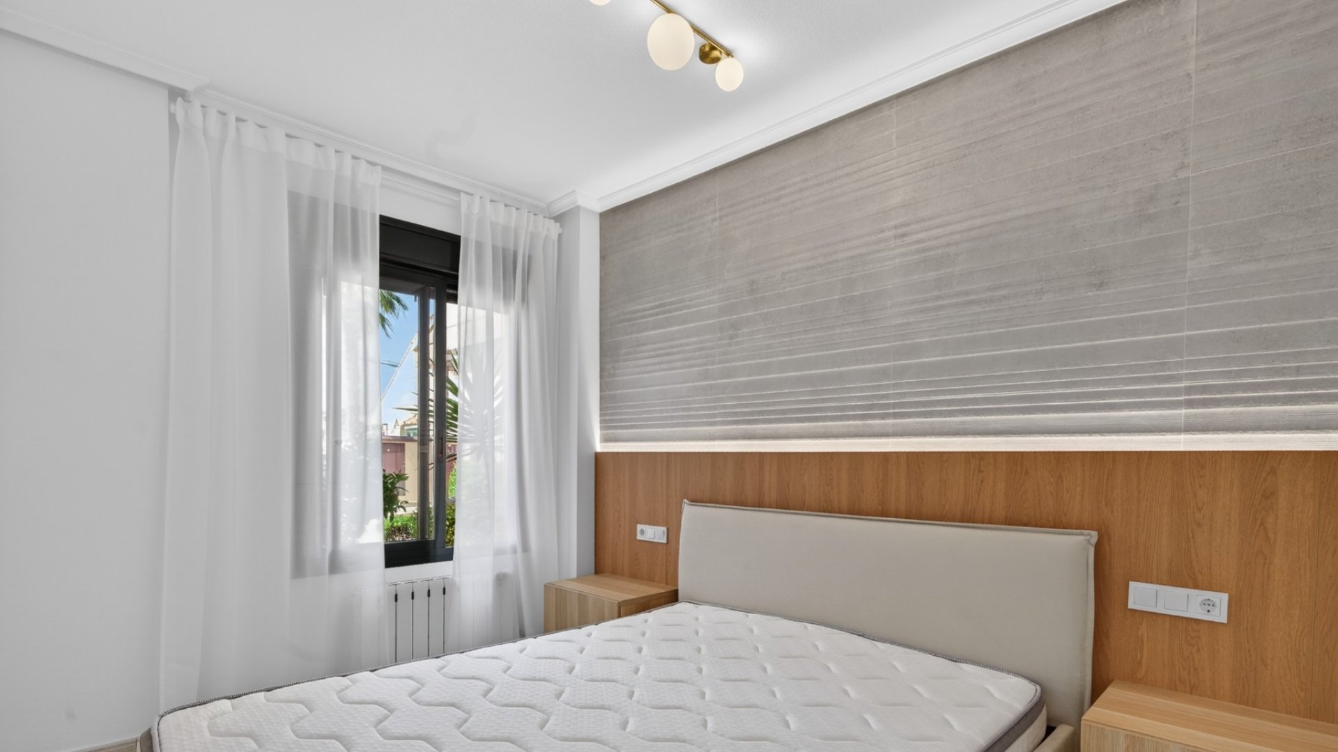 Reventa - Apartamentos -
Orihuela Costa - Campoamor
