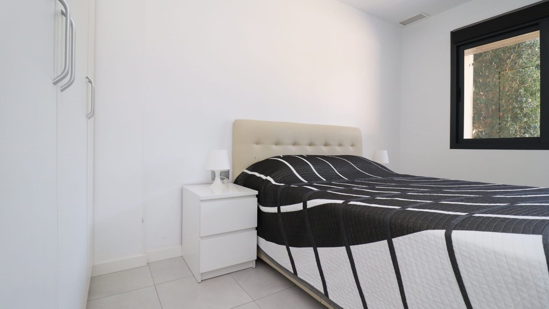 Reventa - Apartamentos -
Orihuela Costa - Campoamor
