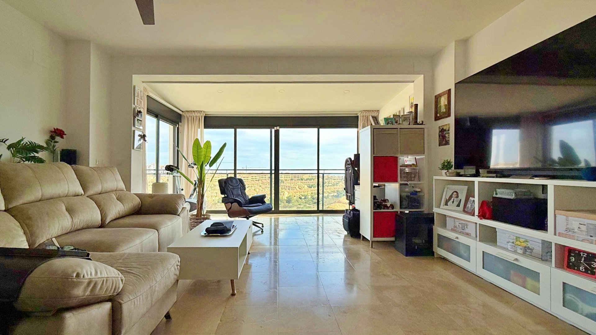 Reventa - Apartamentos -
Orihuela Costa - Campoamor