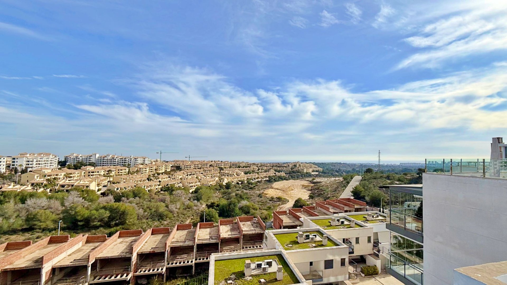 Reventa - Apartamentos -
Orihuela Costa - Campoamor
