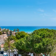 Reventa - Apartamentos -
Orihuela Costa - Campoamor