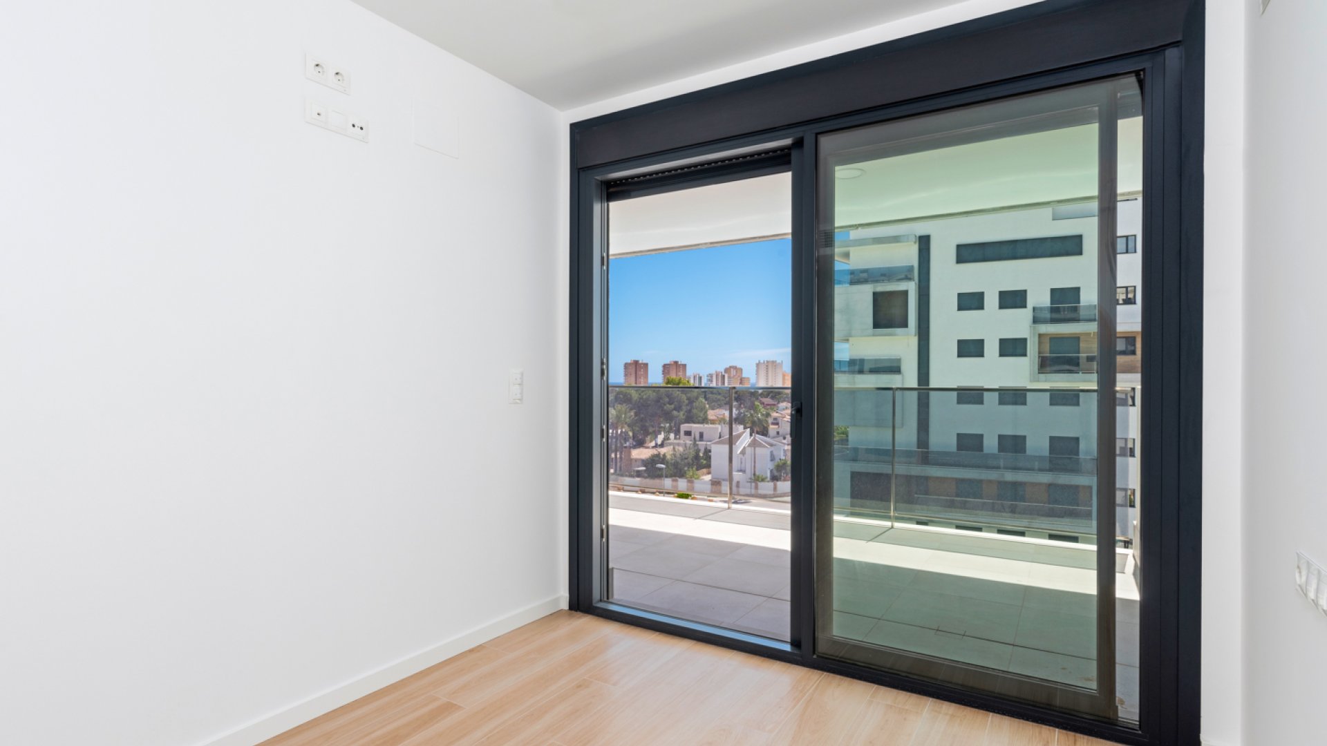 Reventa - Apartamentos -
Orihuela Costa - Campoamor