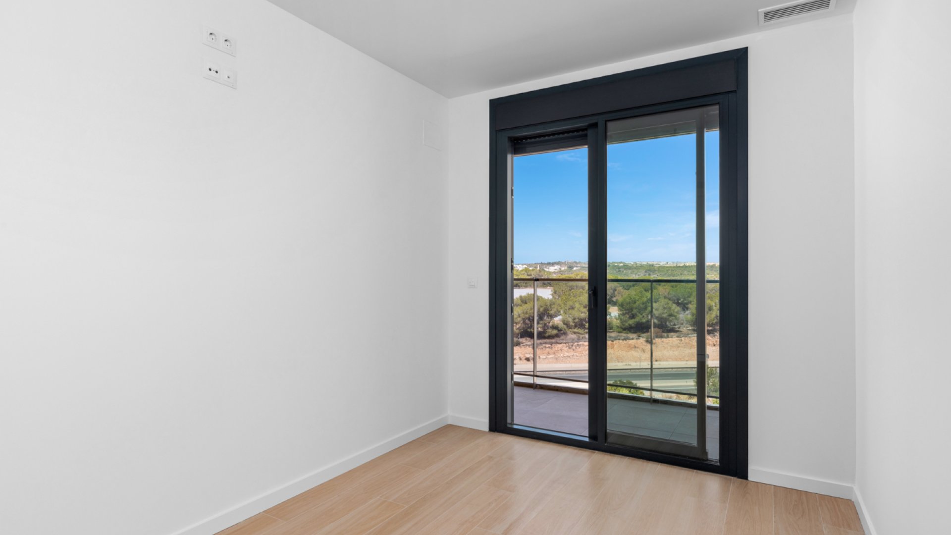 Reventa - Apartamentos -
Orihuela Costa - Campoamor
