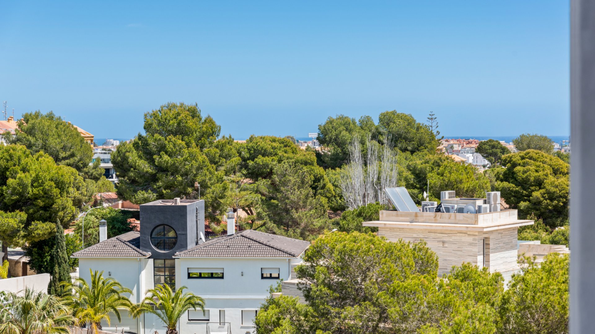 Reventa - Apartamentos -
Orihuela Costa - Campoamor