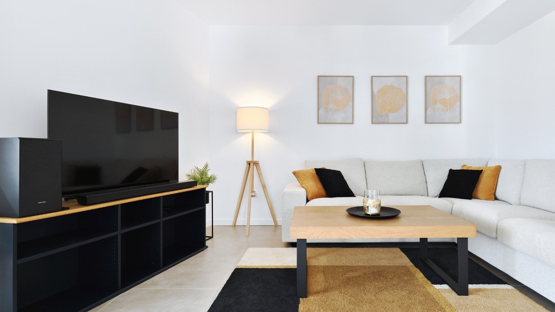 Reventa - Apartamentos -
Orihuela Costa - Dehesa de campoamor