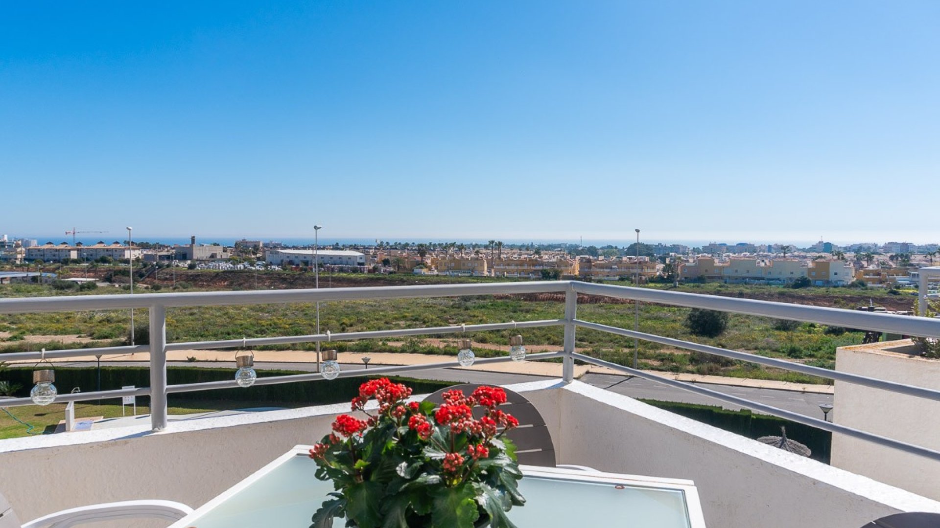 Reventa - Apartamentos -
Orihuela Costa - Dehesa de campoamor