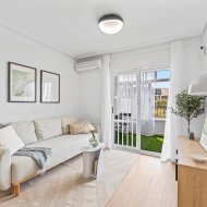 Reventa - Apartamentos -
Orihuela Costa - La Florida