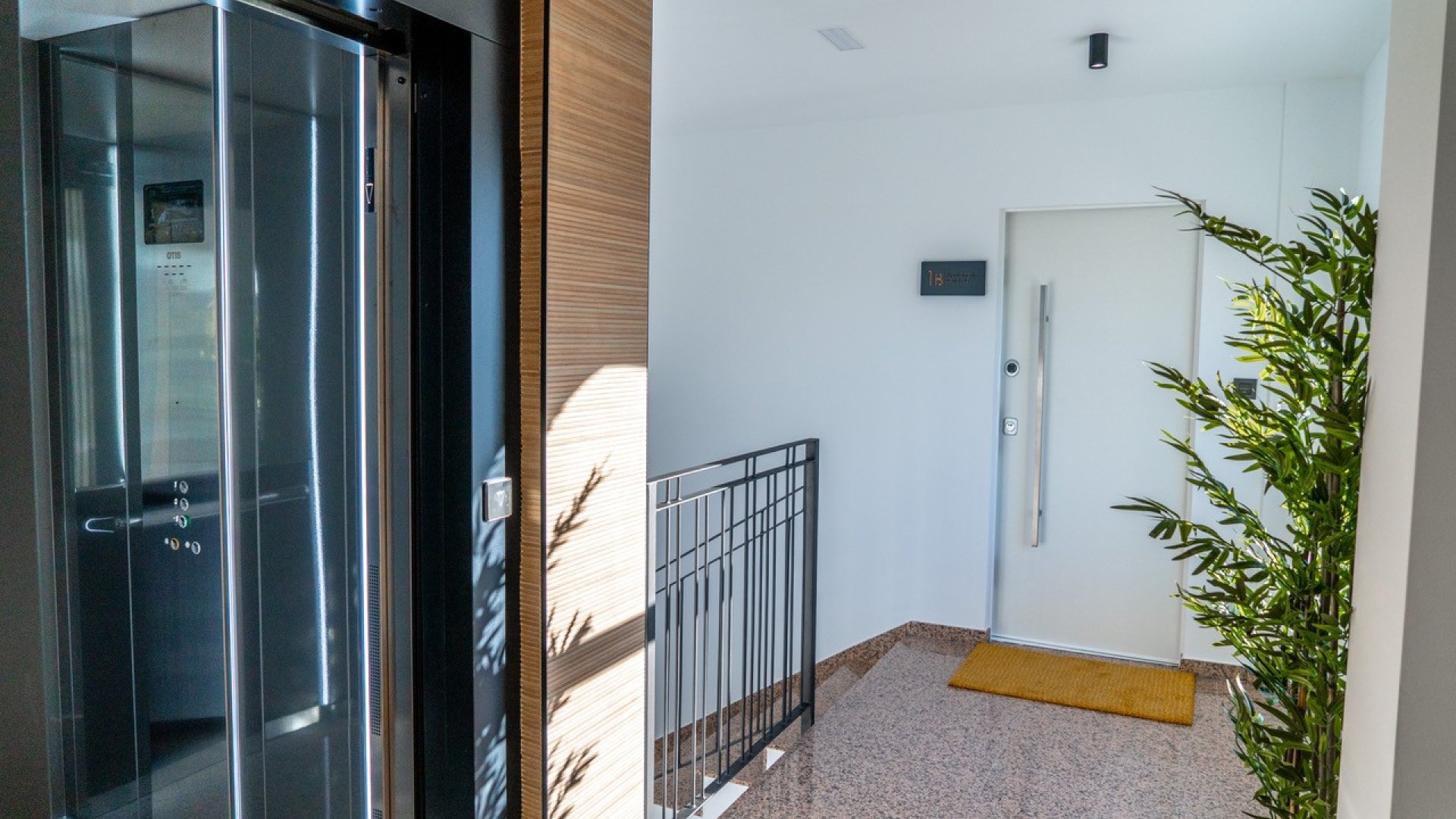 Reventa - Apartamentos -
Orihuela Costa - La Zenia