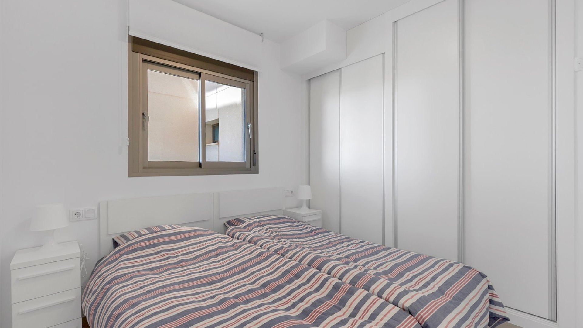 Reventa - Apartamentos -
Orihuela Costa - La Zenia