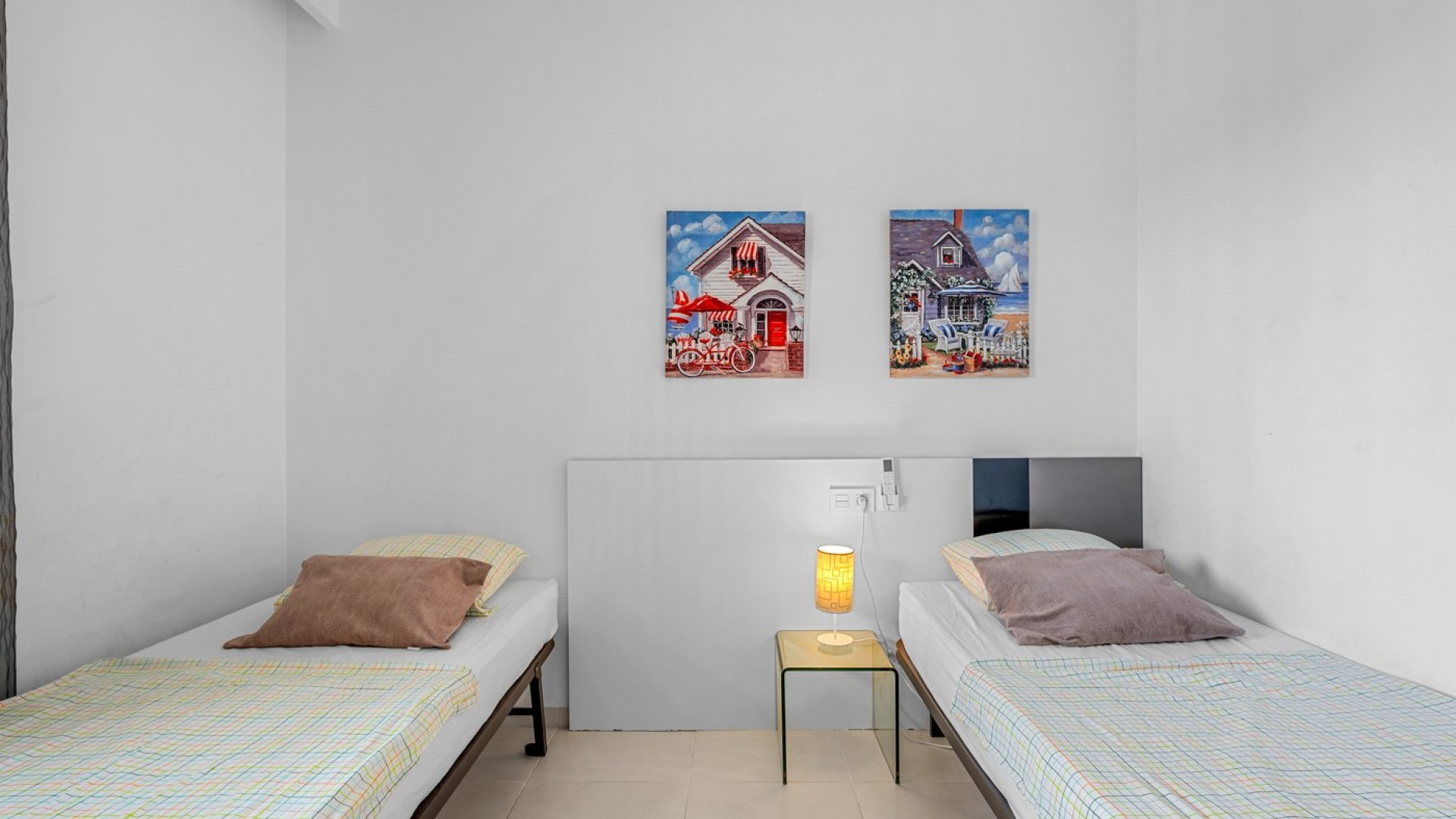 Reventa - Apartamentos -
Orihuela Costa - La Zenia