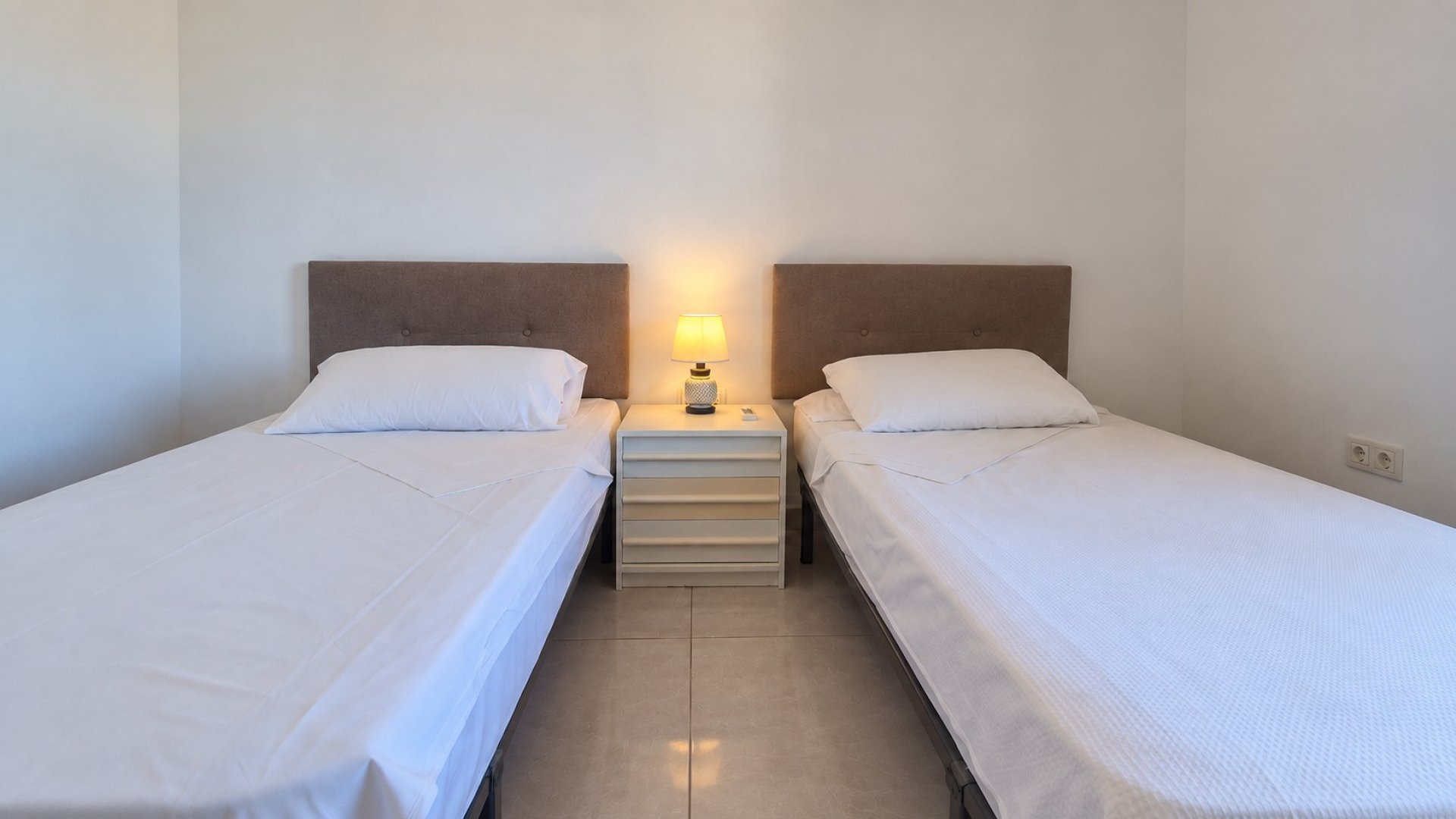 Reventa - Apartamentos -
Orihuela Costa - La Zenia