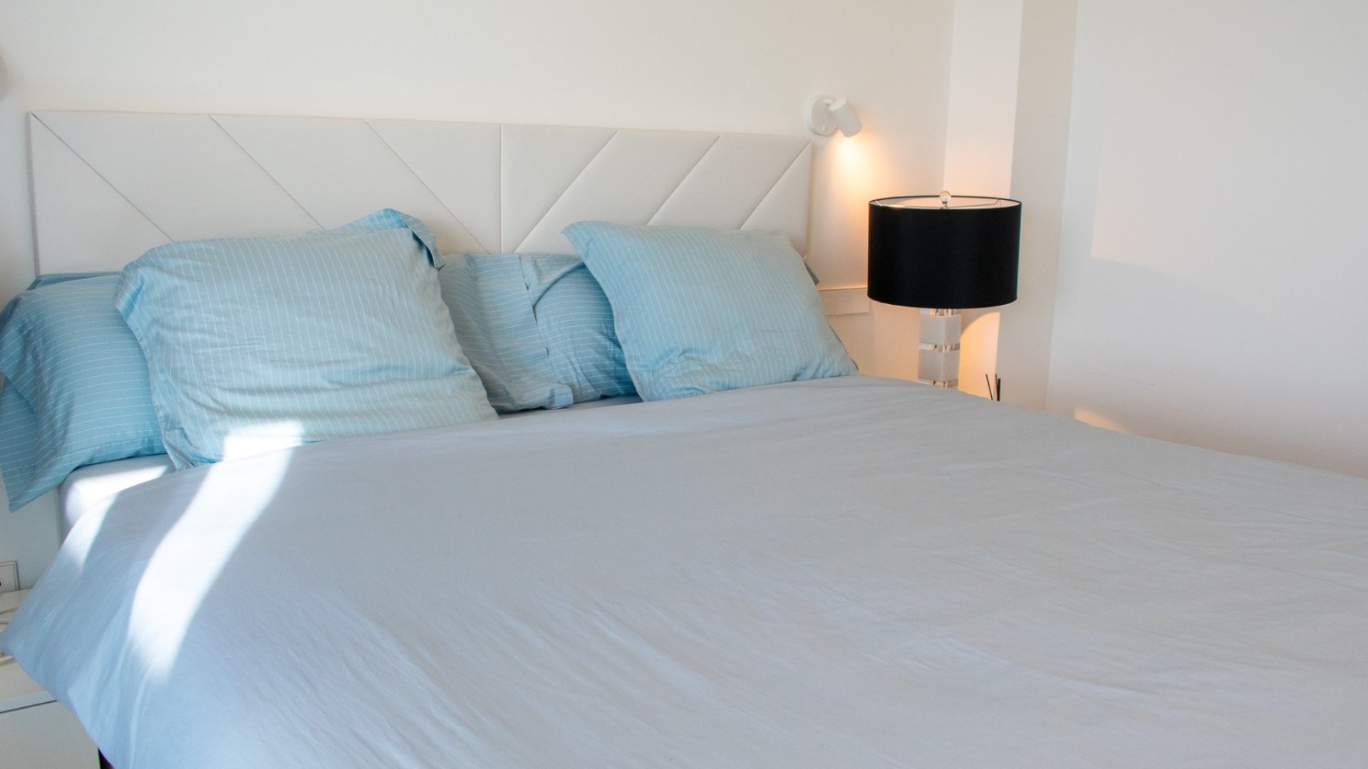 Reventa - Apartamentos -
Orihuela Costa - Las Colinas golf