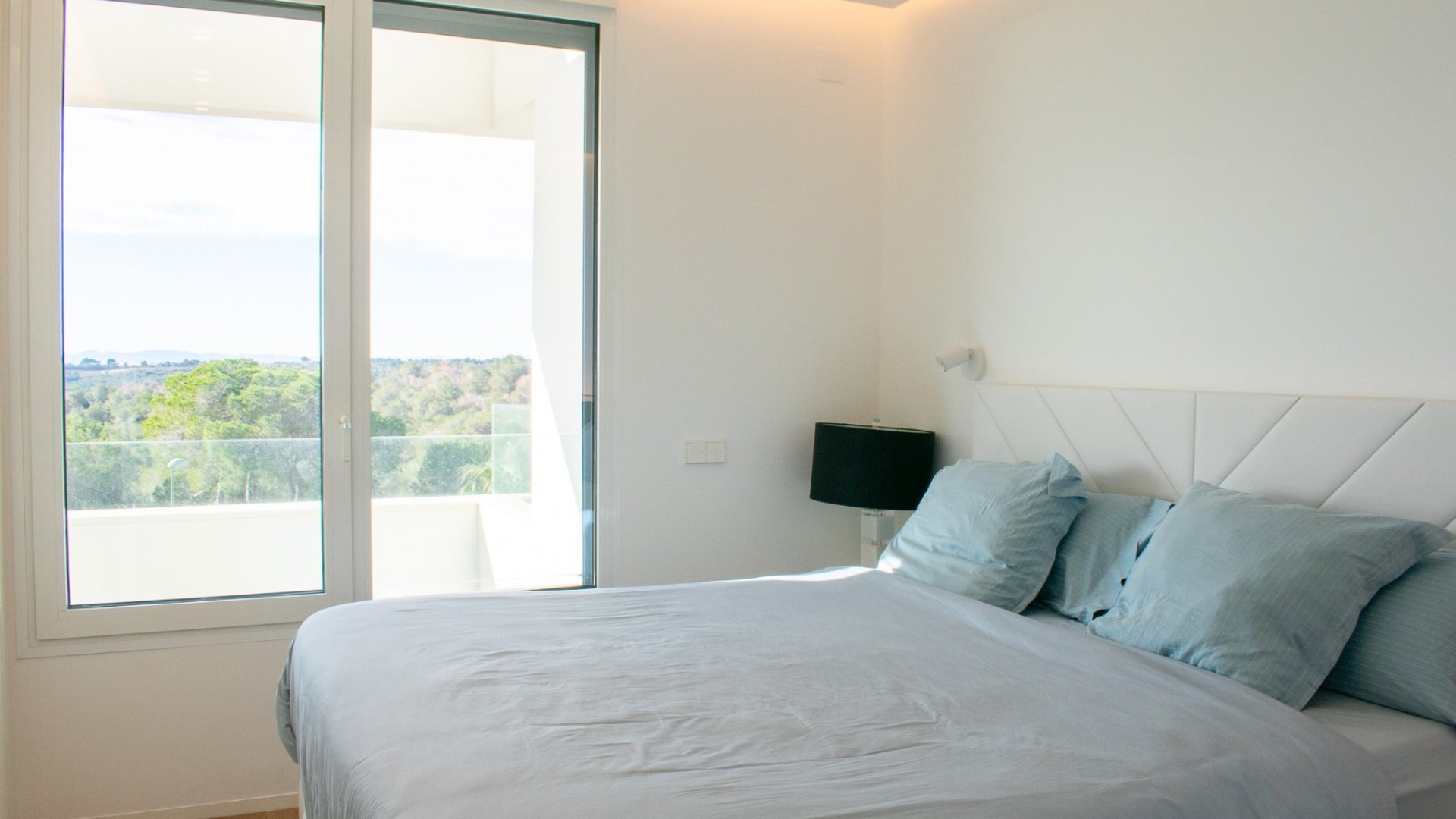 Reventa - Apartamentos -
Orihuela Costa - Las Colinas golf