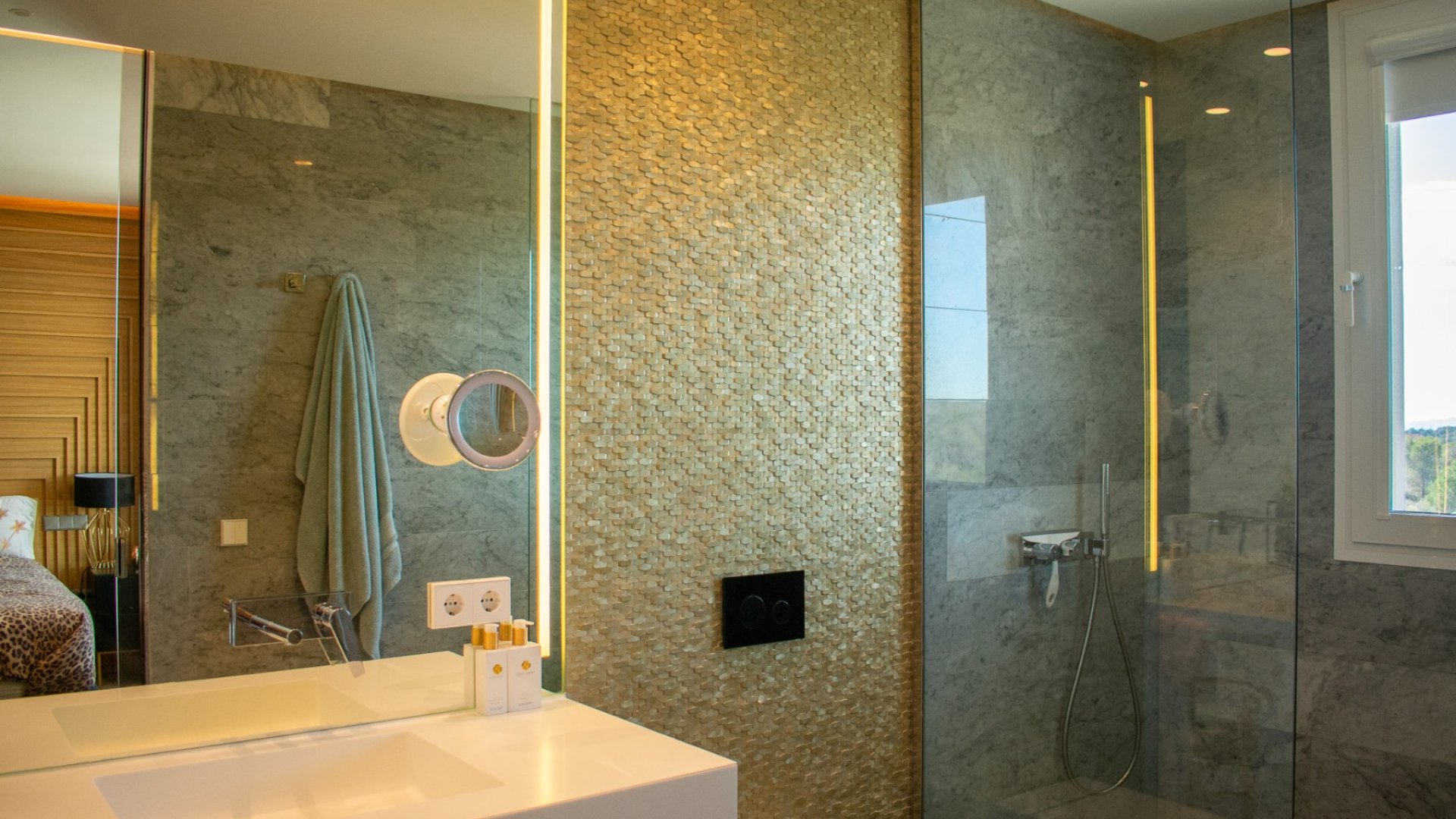 Reventa - Apartamentos -
Orihuela Costa - Las Colinas golf