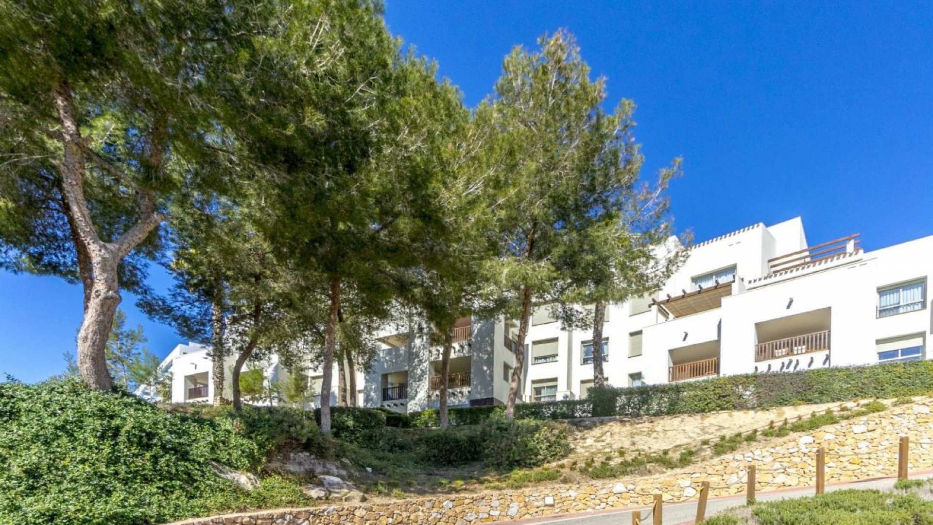 Reventa - Apartamentos -
Orihuela Costa - Las Colinas golf