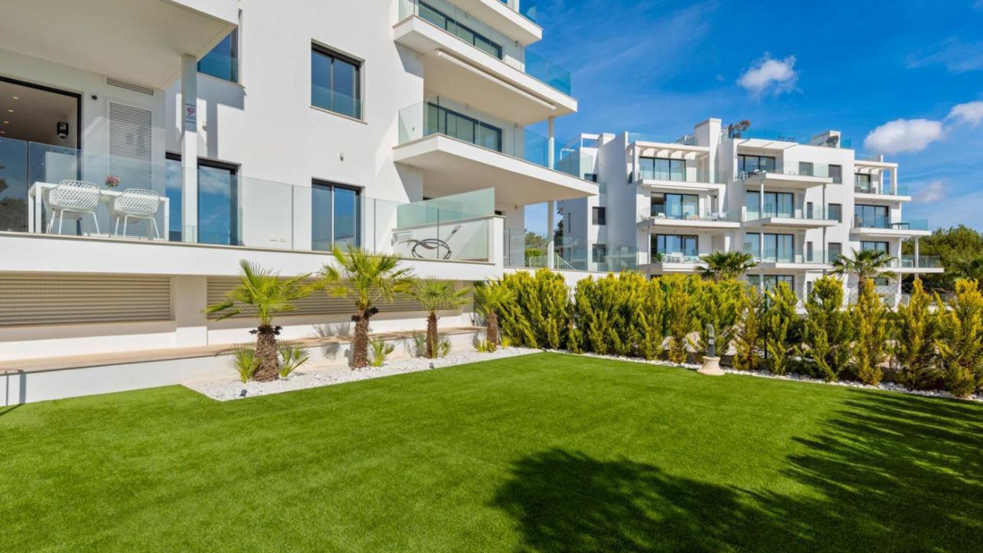 Reventa - Apartamentos -
Orihuela Costa - Las Colinas golf