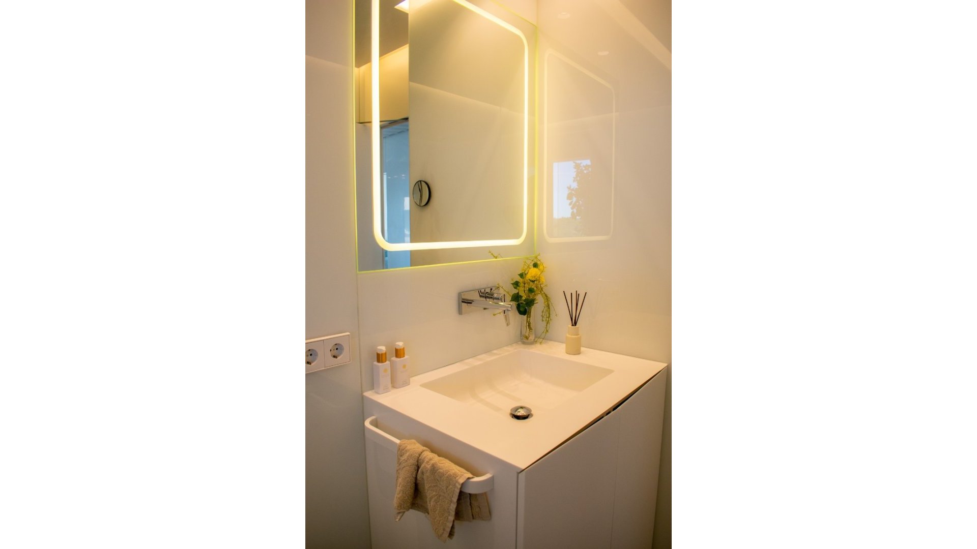 Reventa - Apartamentos -
Orihuela Costa - Las Colinas golf