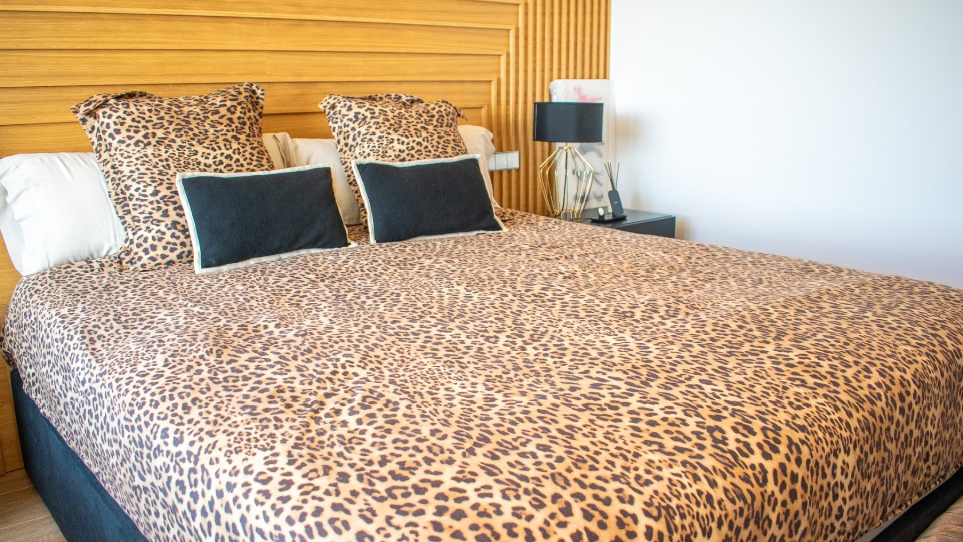 Reventa - Apartamentos -
Orihuela Costa - Las Colinas golf