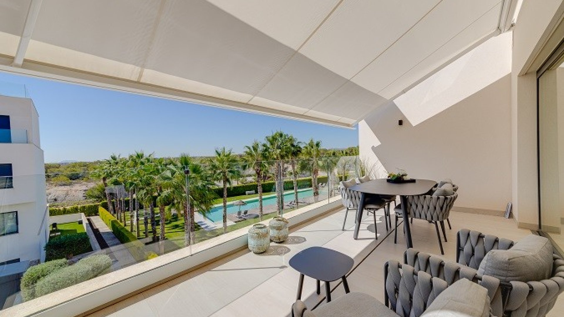 Reventa - Apartamentos -
Orihuela Costa - Las Colinas golf