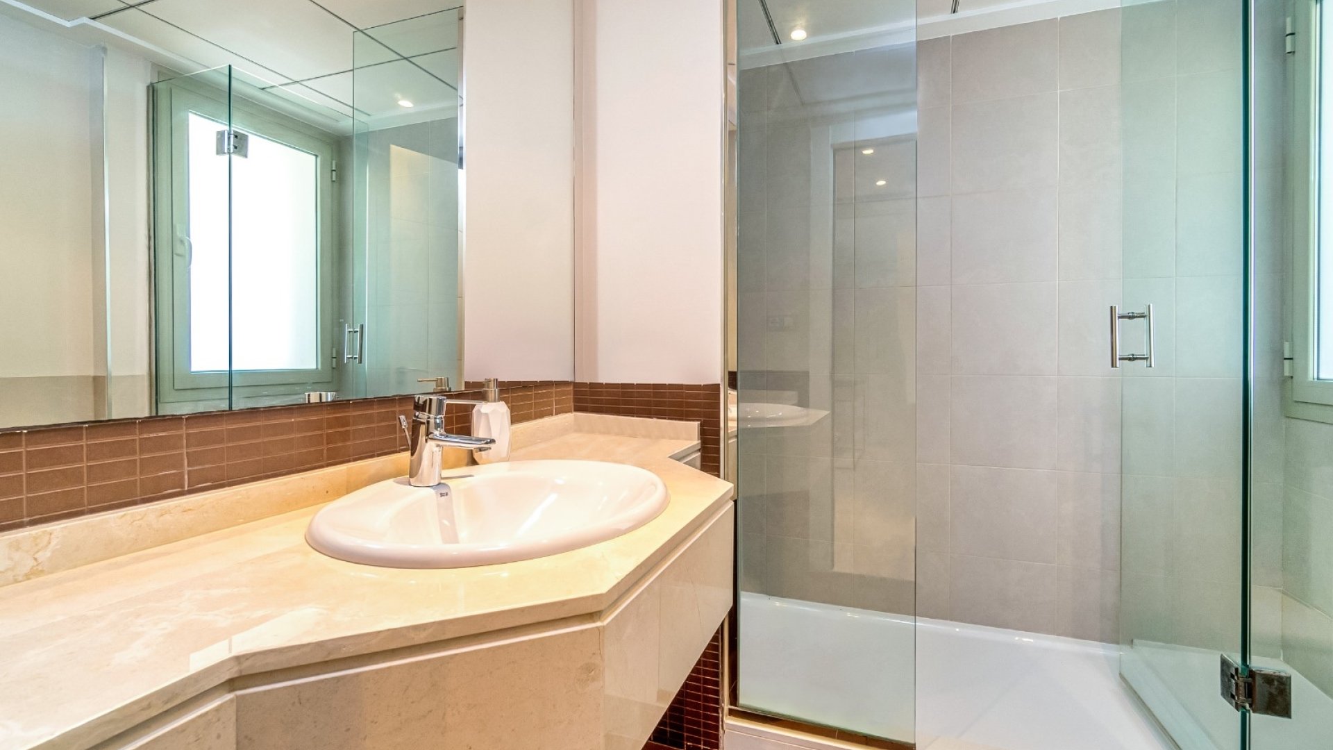 Reventa - Apartamentos -
Orihuela Costa - Las Colinas golf