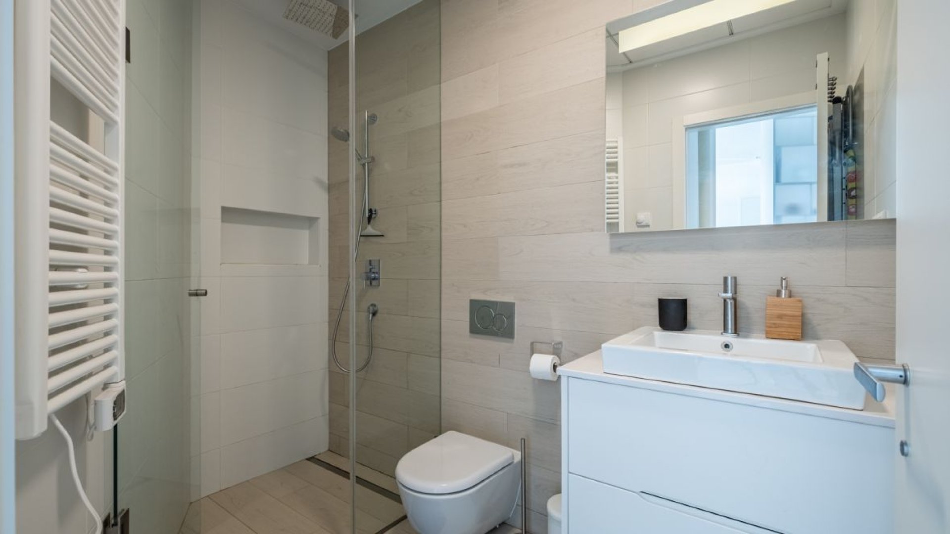 Reventa - Apartamentos -
Orihuela Costa - Las Colinas golf